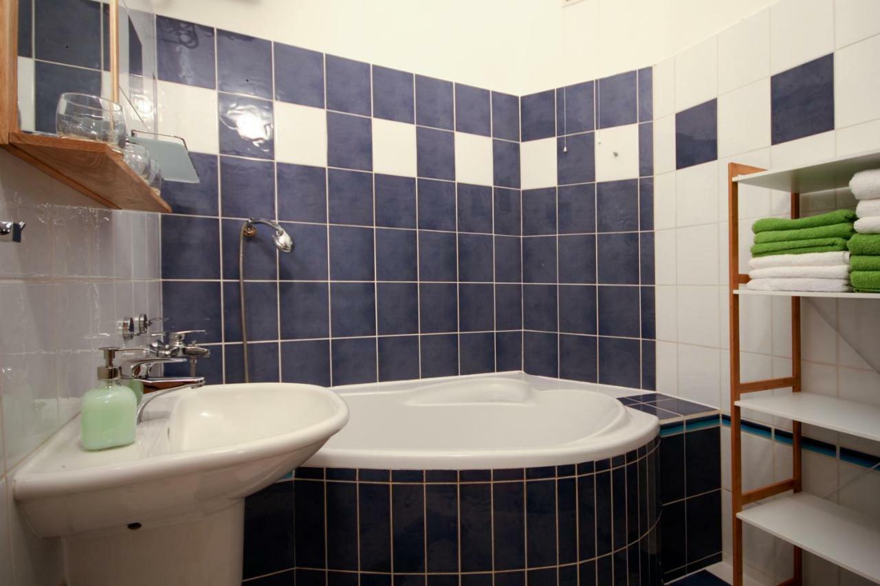 Apartman Mrakodrap Plzeň Exteriör bild